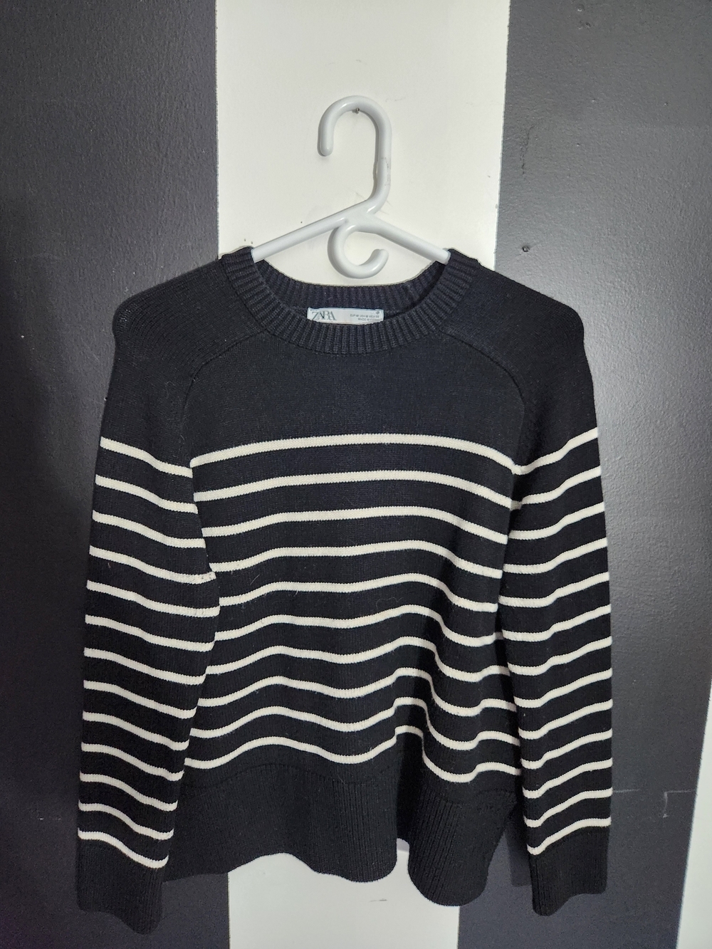 Zara Black Crewneck Sweater with White Stripes